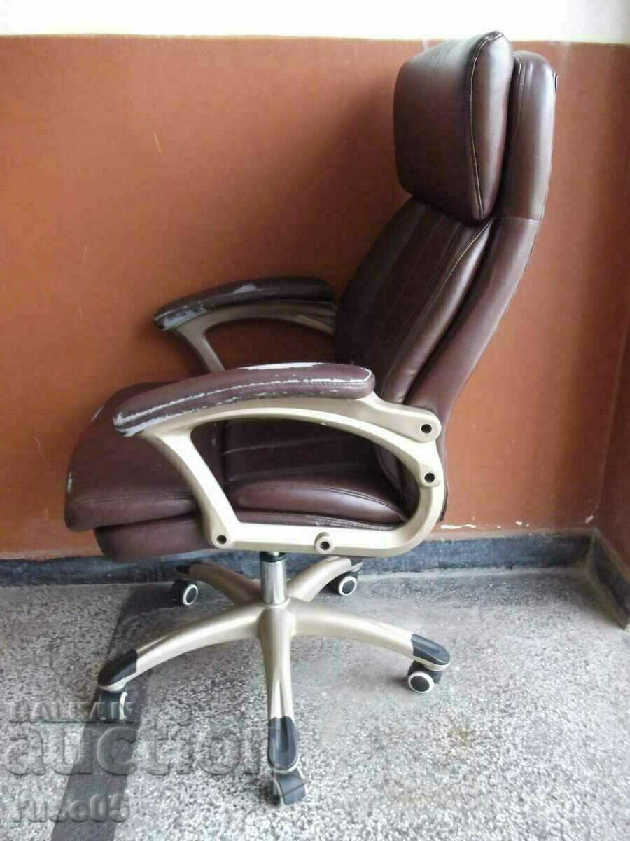 Office chair - 3 - 5 Office chair - 3 - 5