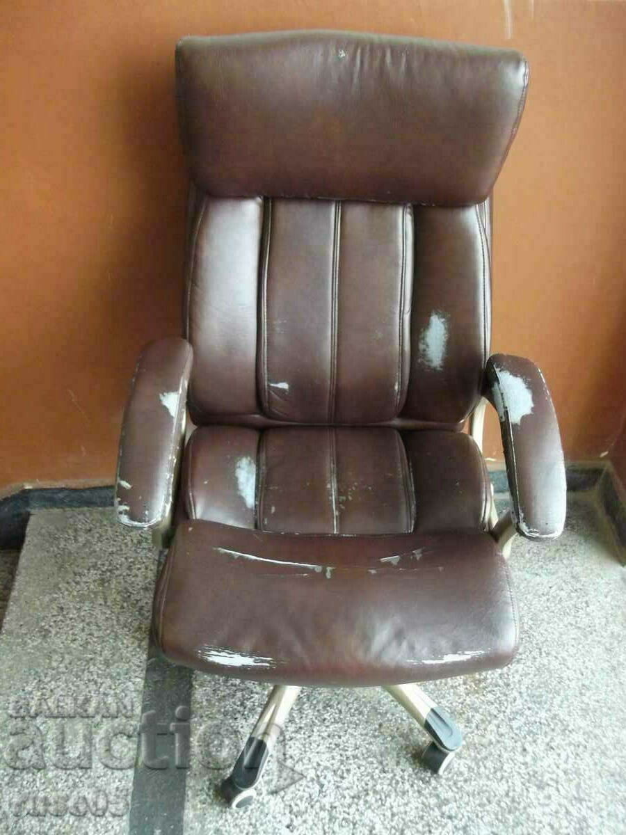 Office chair - 3 - 7 Office chair - 3 - 7