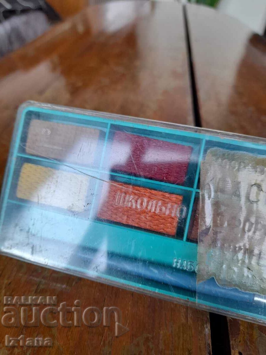 Old Water colors, Crayons Paints - 5