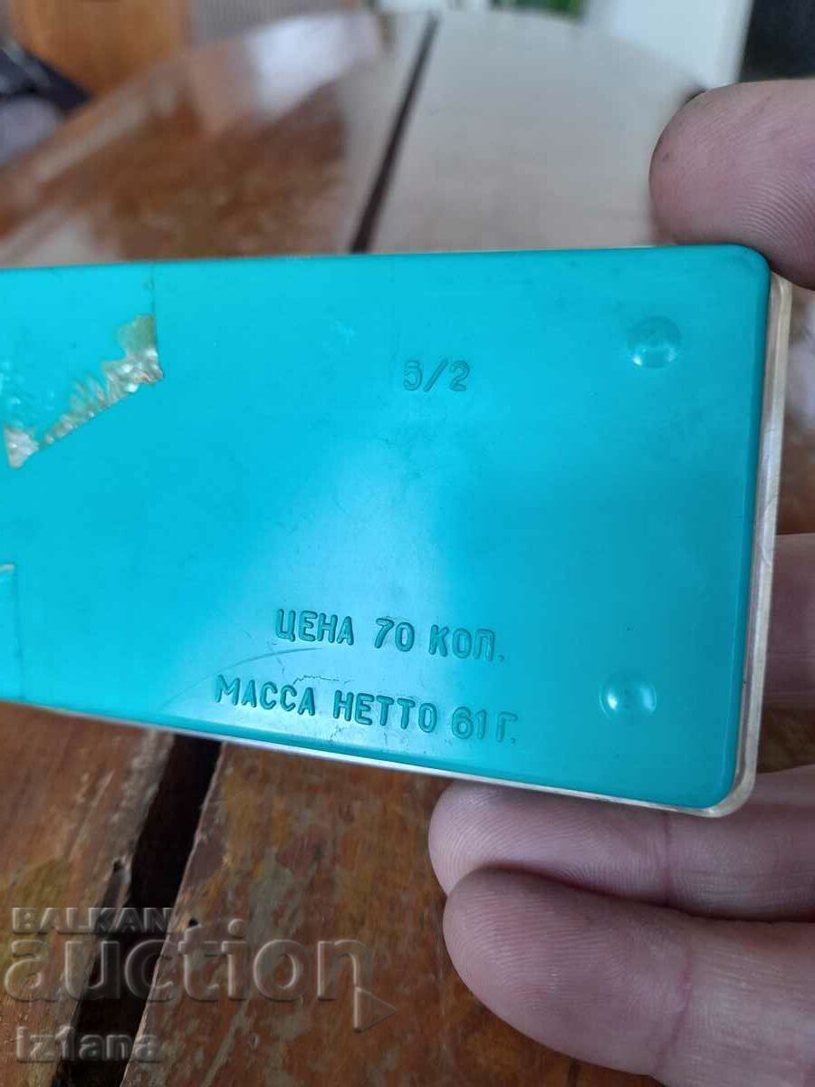 Old Water colors, Crayons Paints - 7