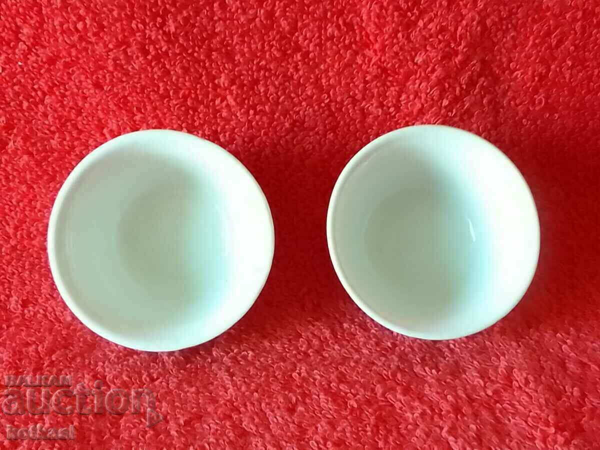 Delivery of Lot of two old small cups porcelain cups Dragon Delivery of Lot of two old small cups porcelain cups Dragon