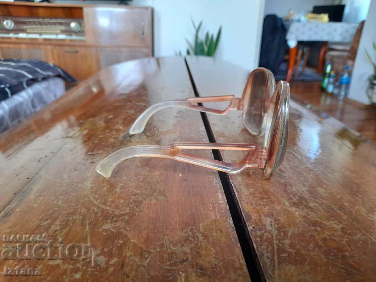 Old Women's Sunglasses with price 18.00 BGN | € 9.20