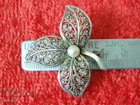 Brosa din argint vechi 835 cu filigran cu perla