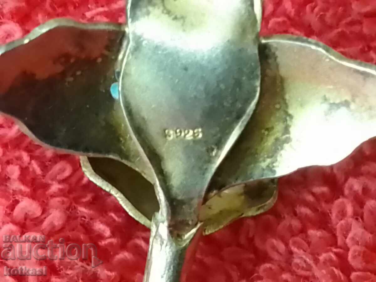 Delivery of Old Silver 925 Gold Plated Flower Brooch Delivery of Old Silver 925 Gold Plated Flower Brooch