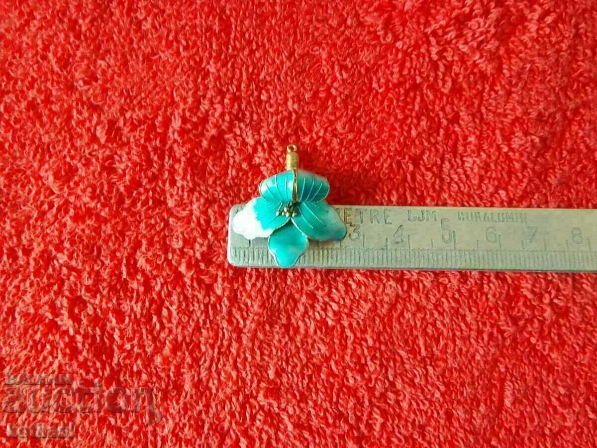 Old Silver 925 Gold Plated Flower Brooch - 6 Old Silver 925 Gold Plated Flower Brooch - 6