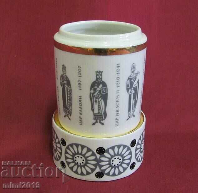 40's Writing Box, Πορσελάνη "Isis" με τιμή 25.00 BGN | € 12.78 40's Writing Box, Πορσελάνη "Isis" με τιμή 25.00 BGN | € 12.78