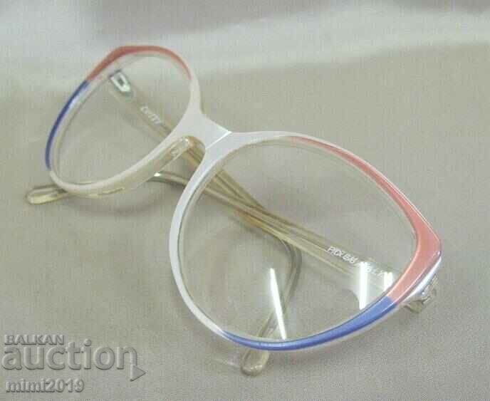 Auction 50's Women's Prescription Glasses COTTY Auction 50's Women's Prescription Glasses COTTY