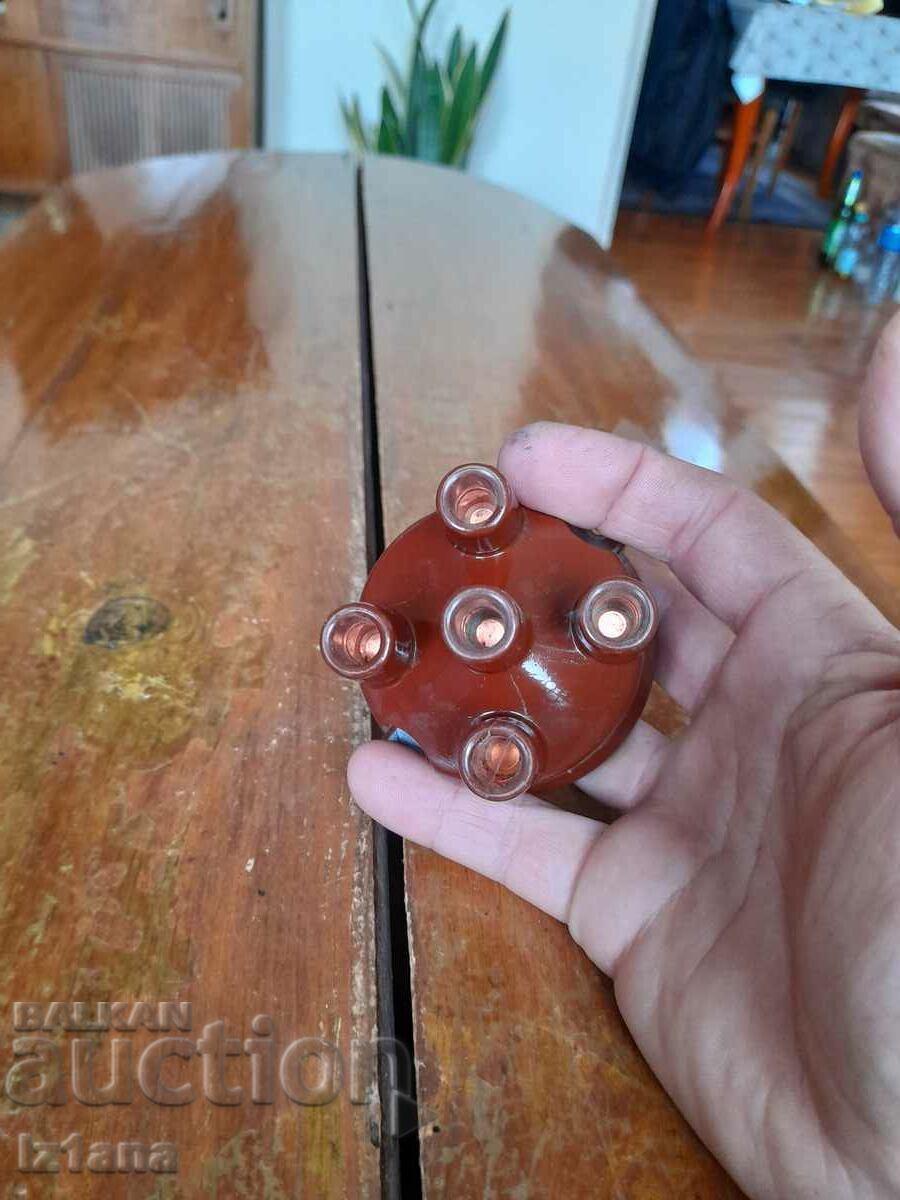Old distributor cap with price 12.00 BGN | € 6.14