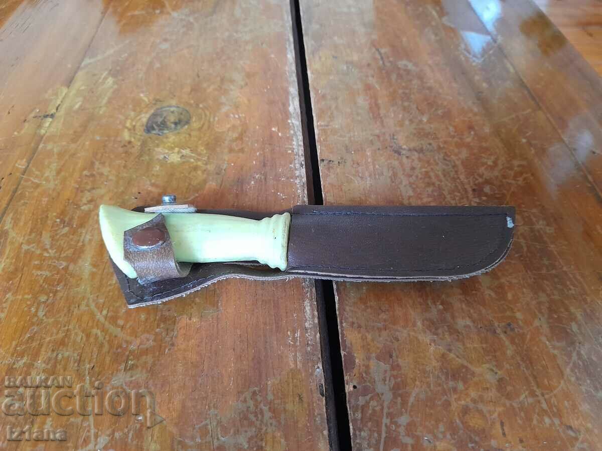 Old knife, knife, knife Old knife, knife, knife