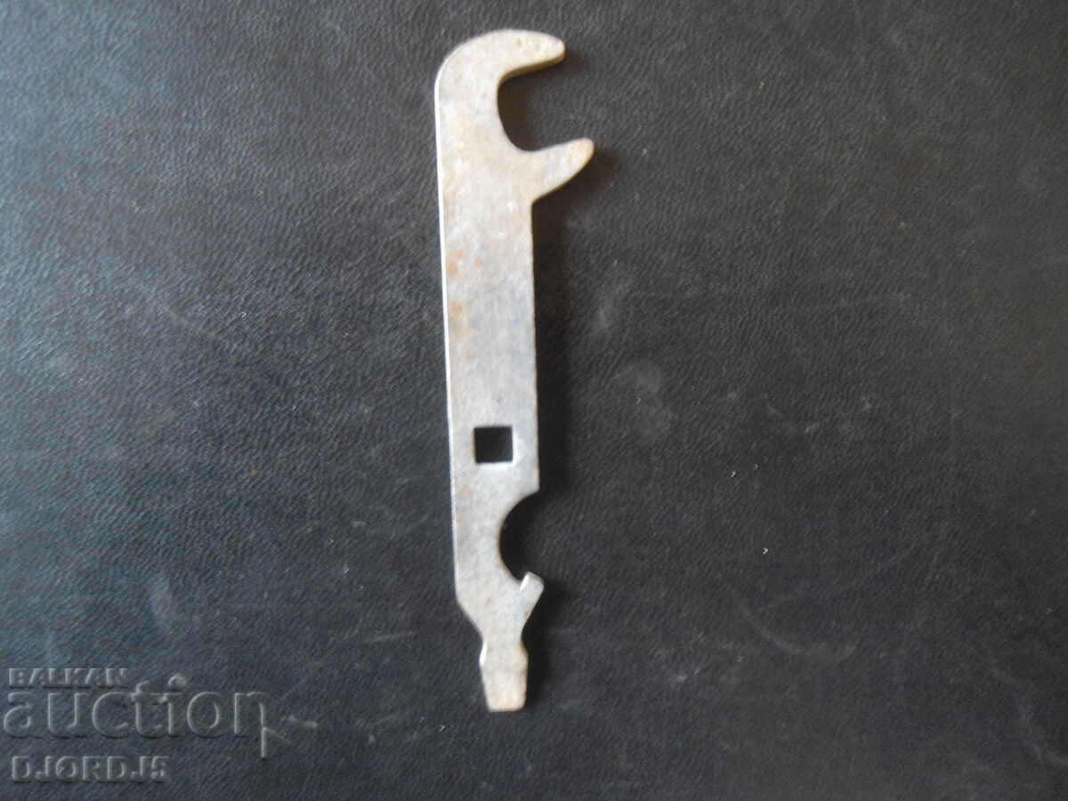 Auction Old key, marked Auction Old key, marked