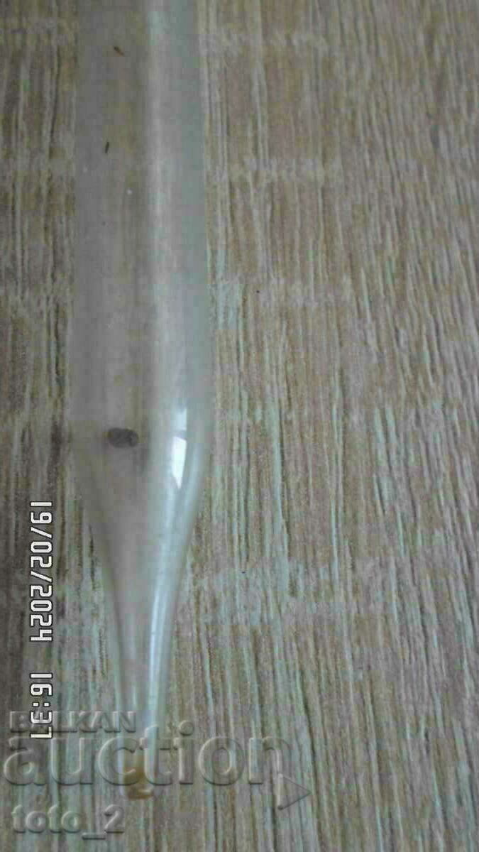 Auction  Graduated glass transfer pipette