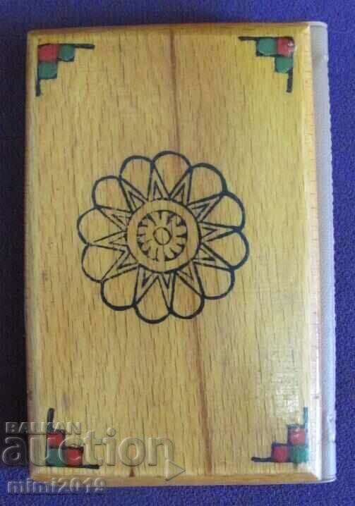 Delivery of 1980 Wooden Case-Souvenir The Olympics in Moscow Delivery of 1980 Wooden Case-Souvenir The Olympics in Moscow