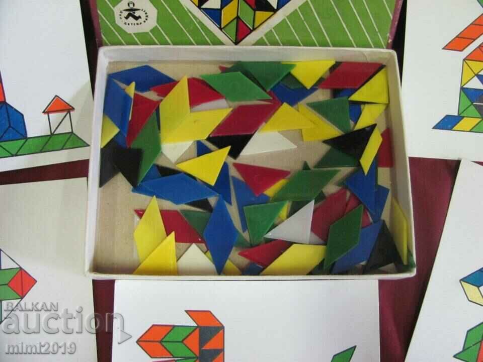 Delivery of 60's Jigsaw Puzzle Game Japanese Pattern