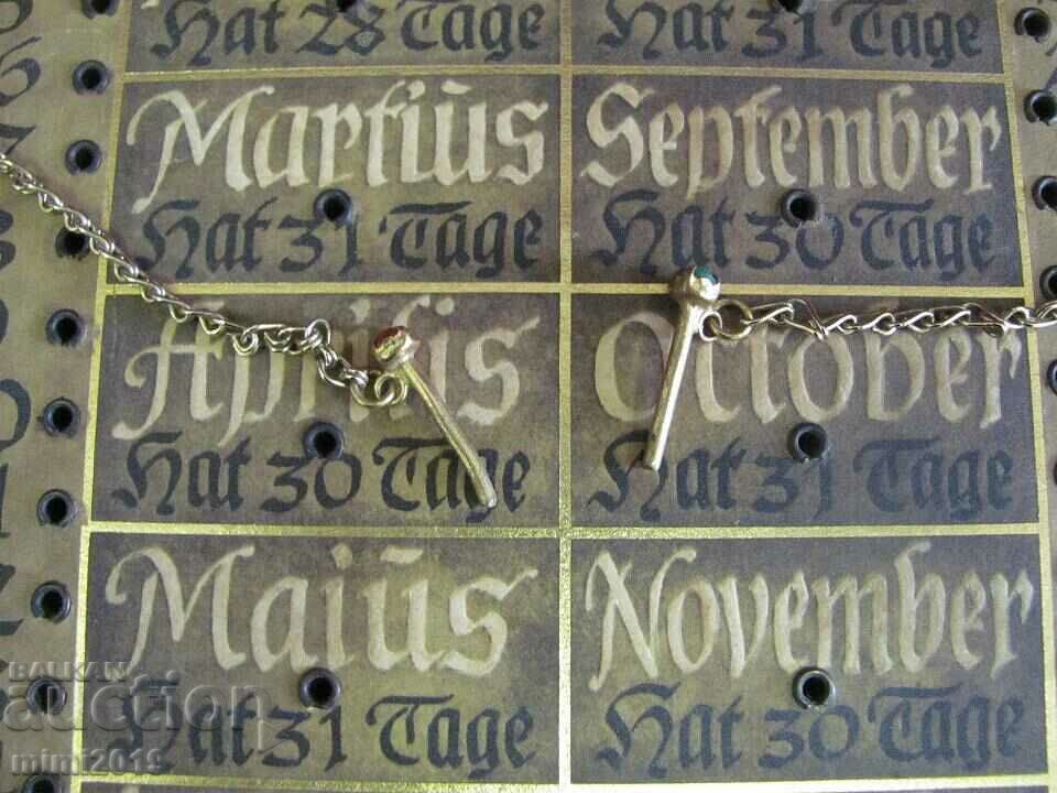 Δημοπρασία Μεταλλικό μοντέλο ημερολογίου της δεκαετίας του '60 από το 1684. Σπάνιος Δημοπρασία Μεταλλικό μοντέλο ημερολογίου της δεκαετίας του '60 από το 1684. Σπάνιος