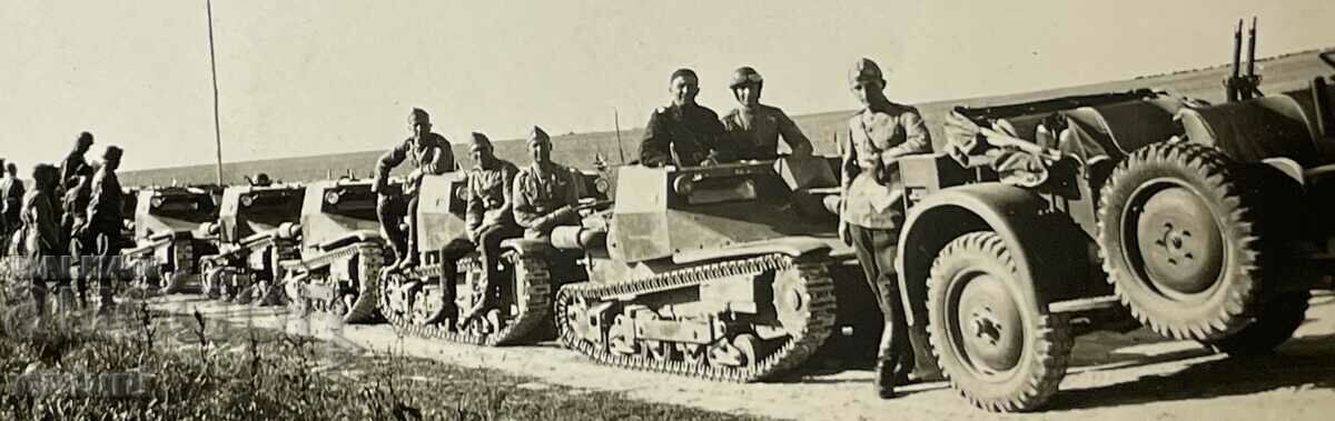 4171 Kingdom of Bulgaria tank group Tanketi Fiat 40s of the USSR