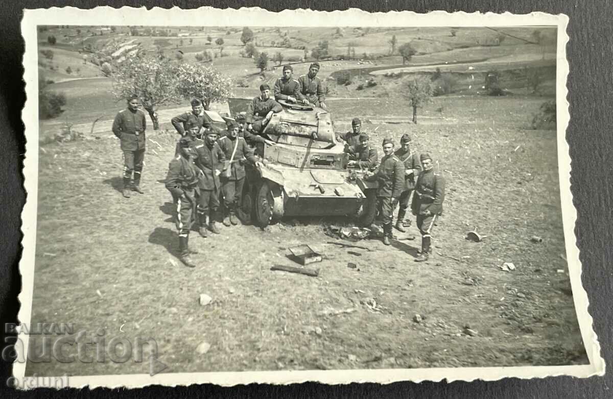 4177 Kingdom of Bulgaria destroyed Greek tank road to Belomoriet