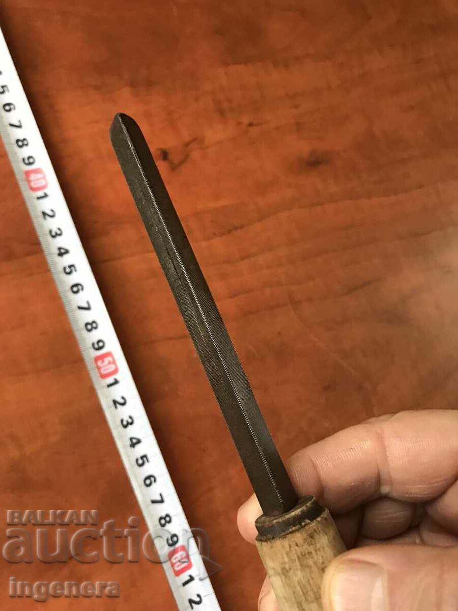 ПИЛА ТРИЪГЪЛНА ИНСТРУМЕНТ с цена 8.00 лв. | € 4.09