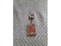 Un inel de chei vechi