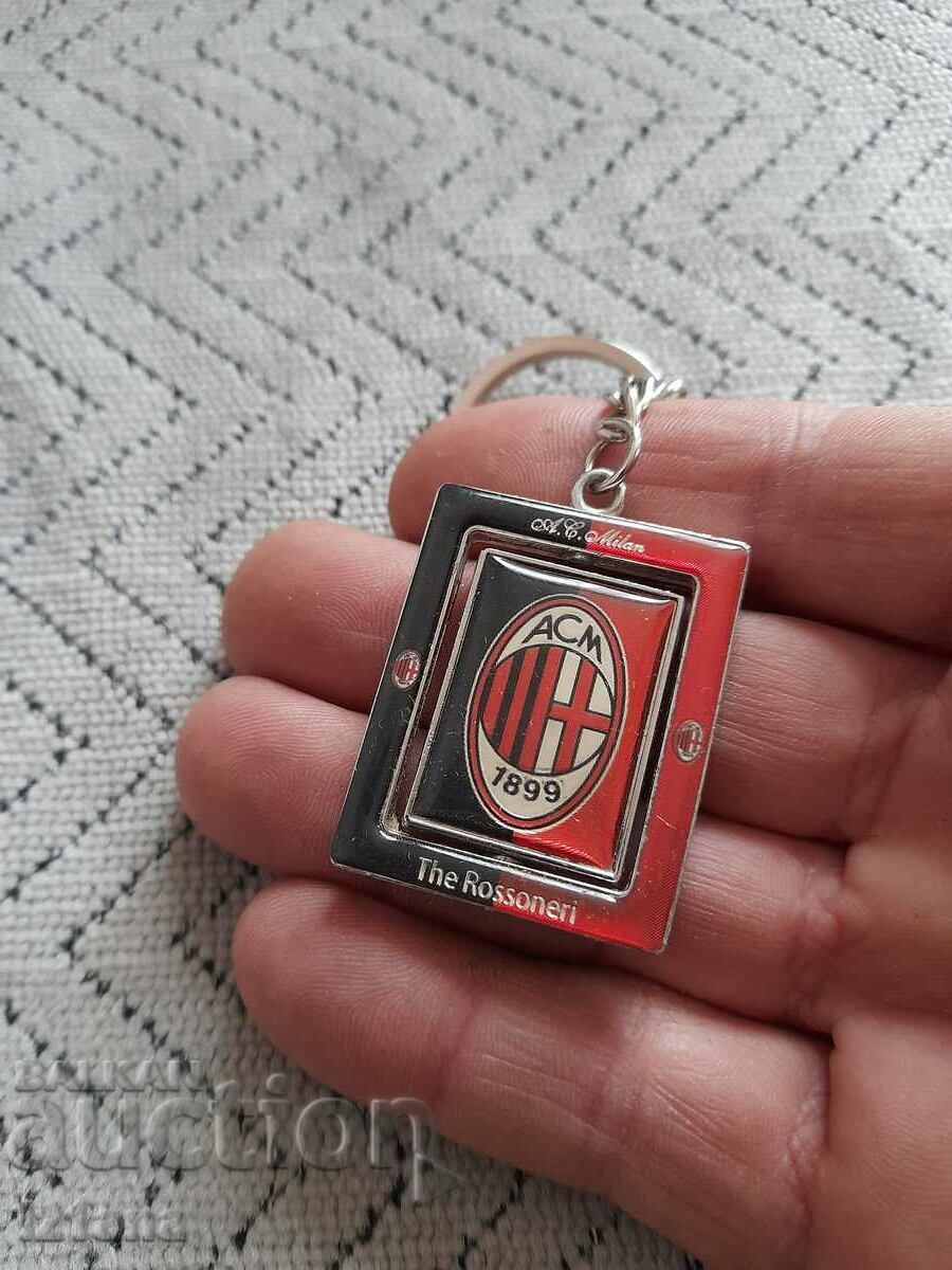 Old FC Milan keychain with price 33.00 BGN | € 16.87 Old FC Milan keychain with price 33.00 BGN | € 16.87