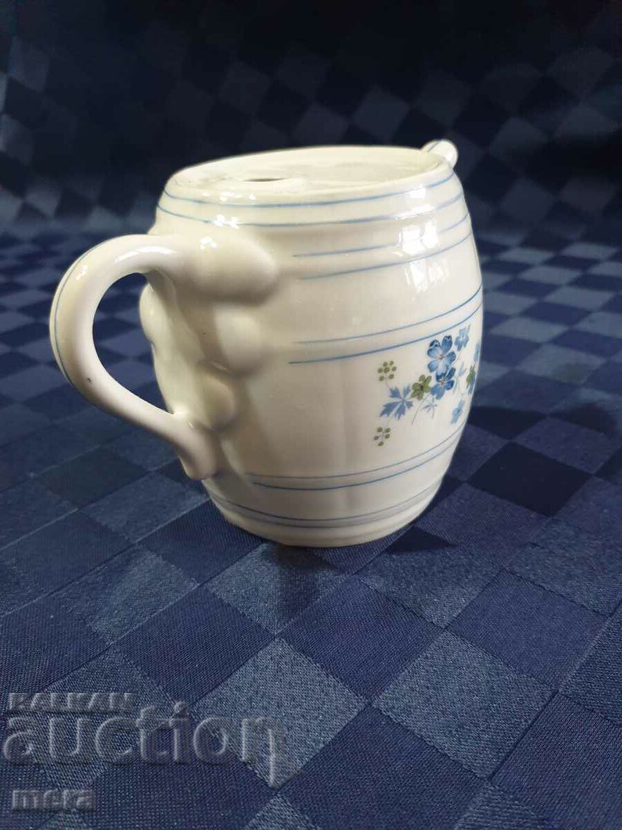 Delivery of Porcelain bowl of a Bulgarian manufacturer Delivery of Porcelain bowl of a Bulgarian manufacturer