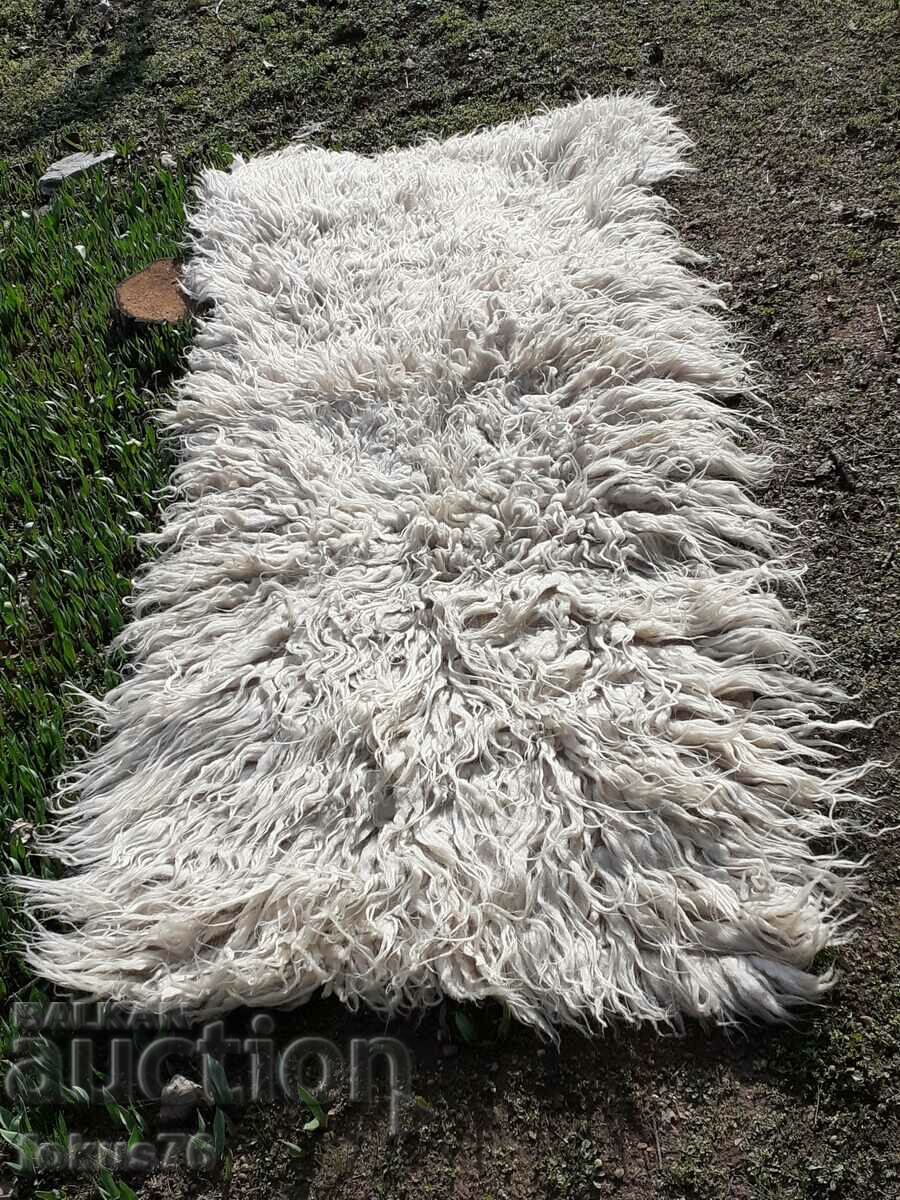 Old Guber kitenik 100% natural wool