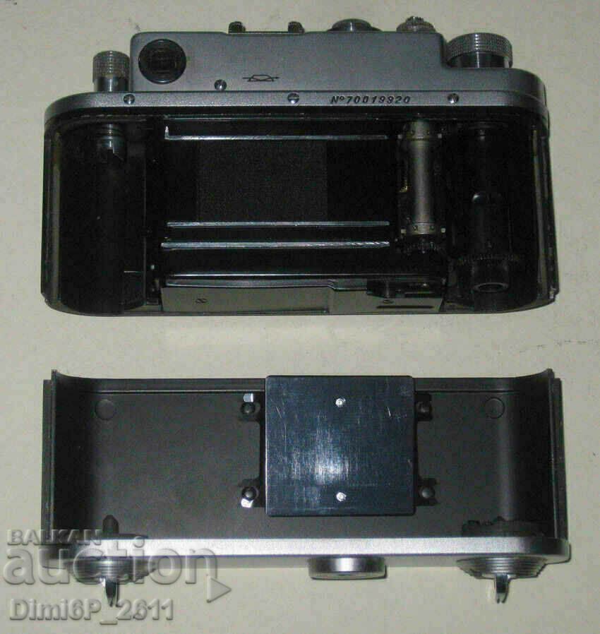 Vintage Russian Zorki-4 RF camera, with Industa lens - 5 Vintage Russian Zorki-4 RF camera, with Industa lens - 5