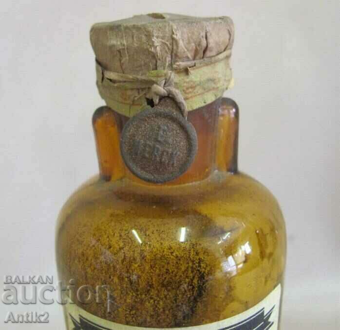 Auction 30 Empty Bottle from UNIVERSALINDIKATOR MERCK Germany Auction 30 Empty Bottle from UNIVERSALINDIKATOR MERCK Germany