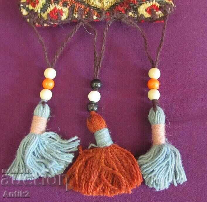 Delivery of Antique Handmade Amulet Delivery of Antique Handmade Amulet