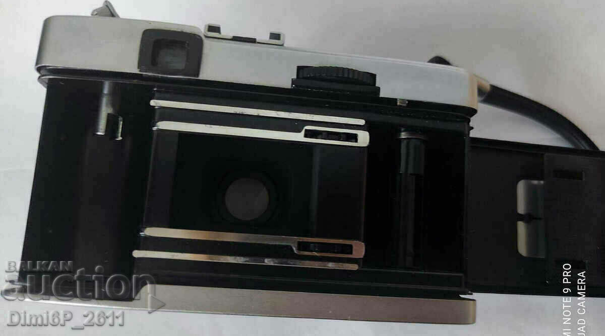 Auction  Vintage Olympus Trip 35 camera