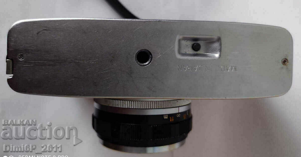 Vintage Olympus Trip 35 camera - 6