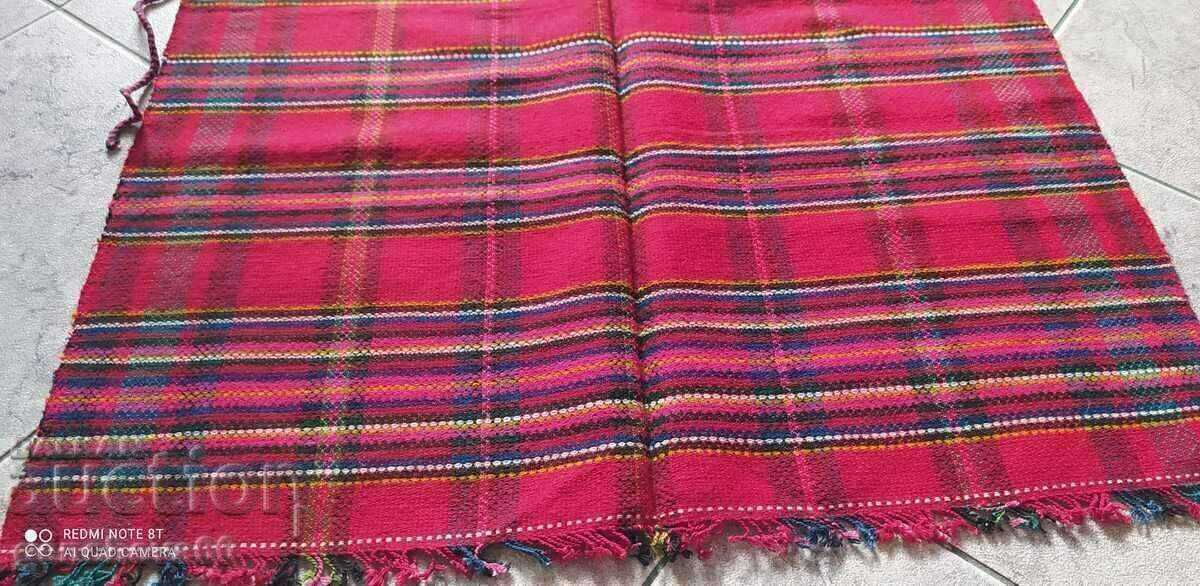 Auction Authentic Rhodope Apron, Red Plaid Auction Authentic Rhodope Apron, Red Plaid