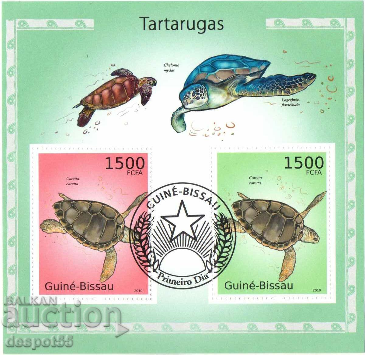 2010. Guinea Bissau. Fauna - Turtles. Block.