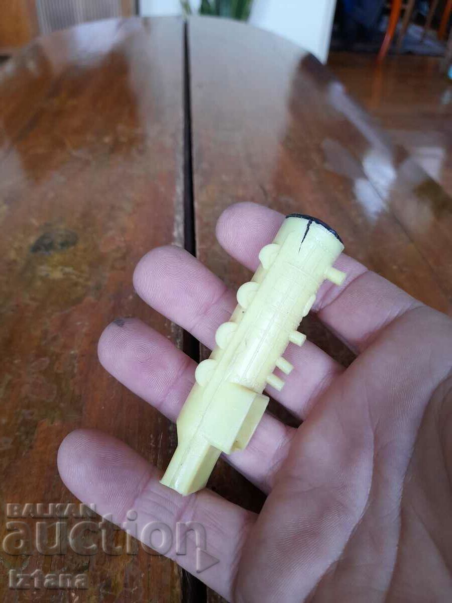 Auction An old children's whistle Auction An old children's whistle