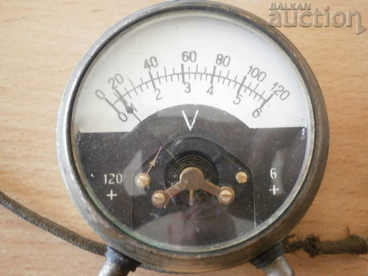 Auction antique pocket voltmeter device from the 30s Auction antique pocket voltmeter device from the 30s