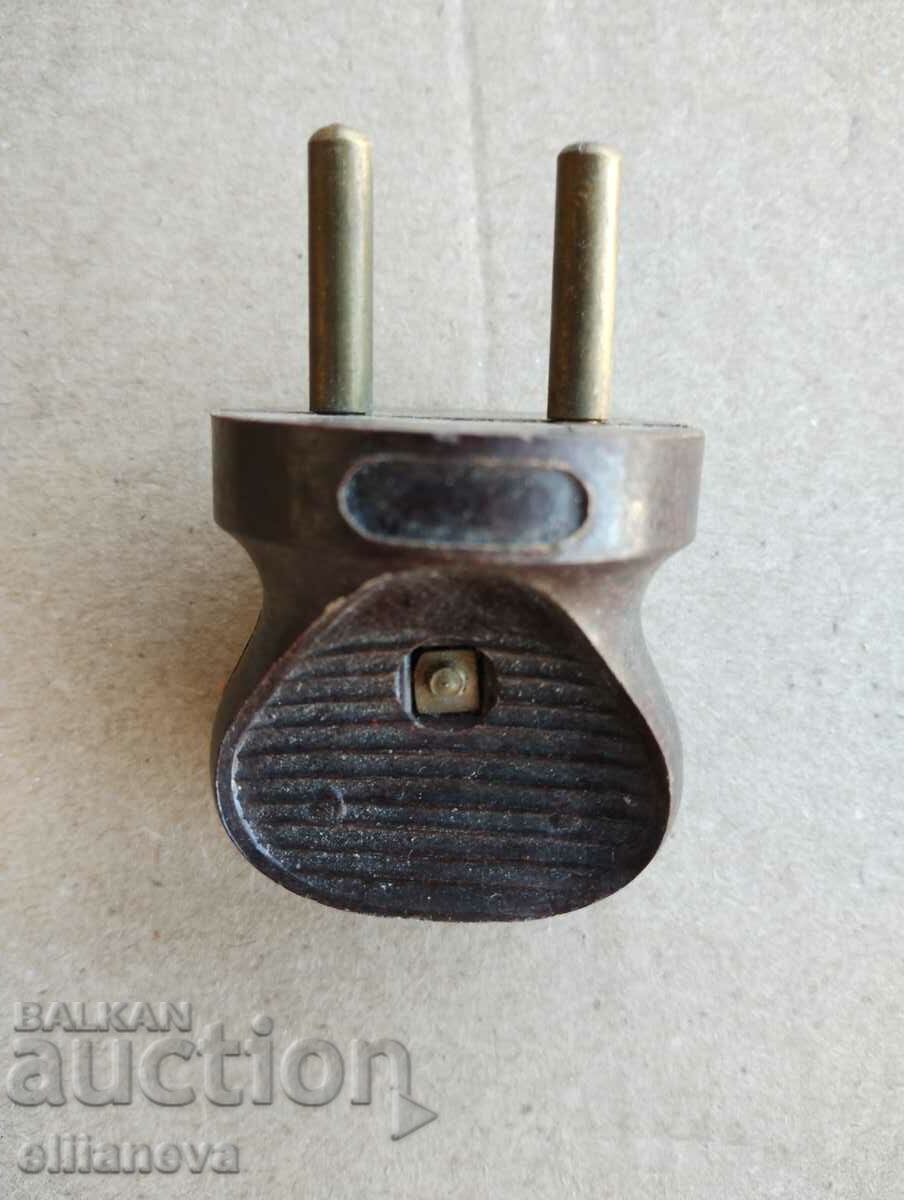 Vintage bakelite plug with price 5.00 BGN | € 2.56 Vintage bakelite plug with price 5.00 BGN | € 2.56