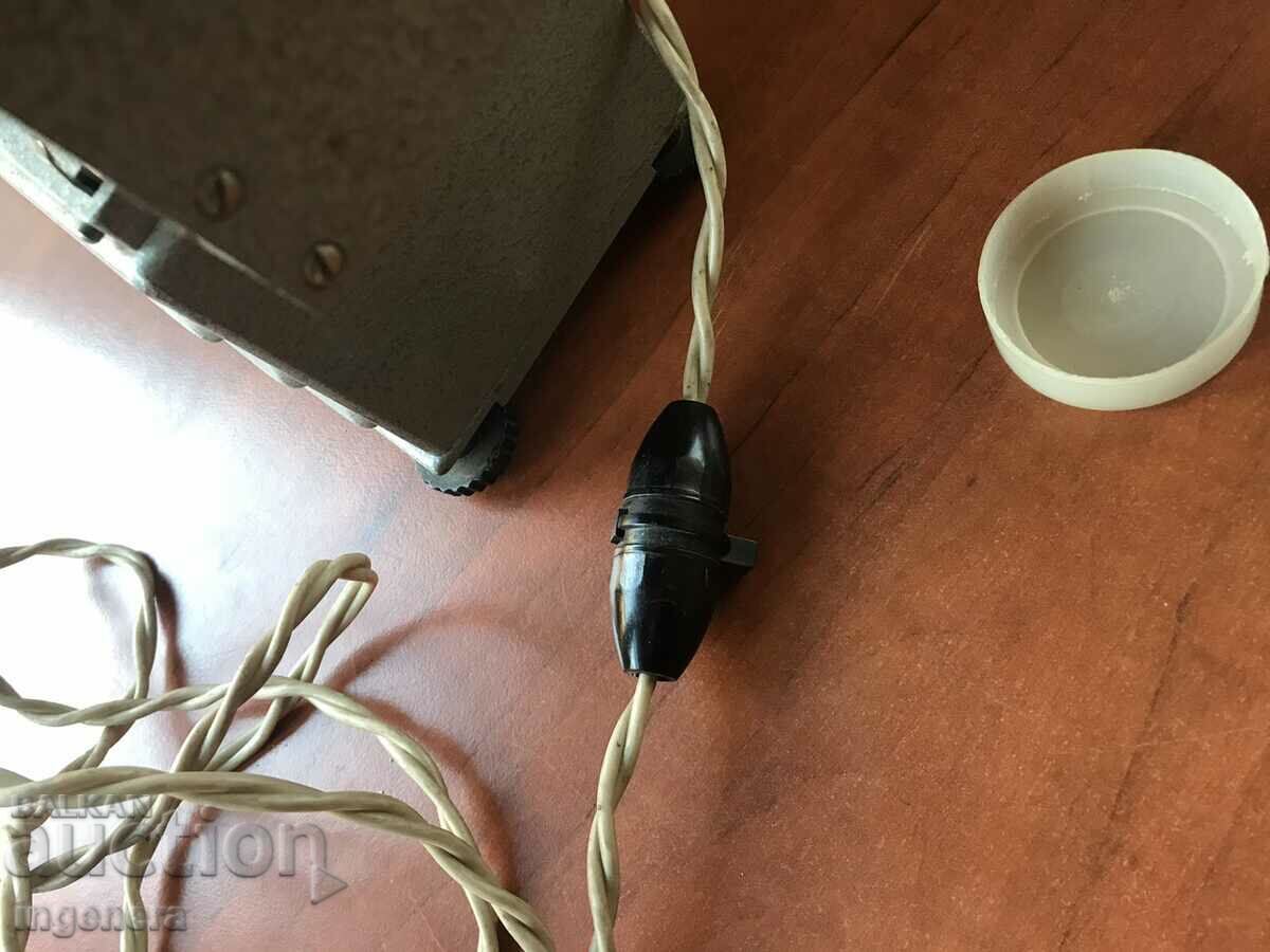 Delivery of SLIDE PROJECTOR ASPECTOMAT FROM SOCA "SVET" WORKING-USSR Delivery of SLIDE PROJECTOR ASPECTOMAT FROM SOCA "SVET" WORKING-USSR