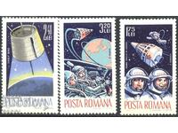 Чисти марки Космос Космонавти 1965 от Румъния