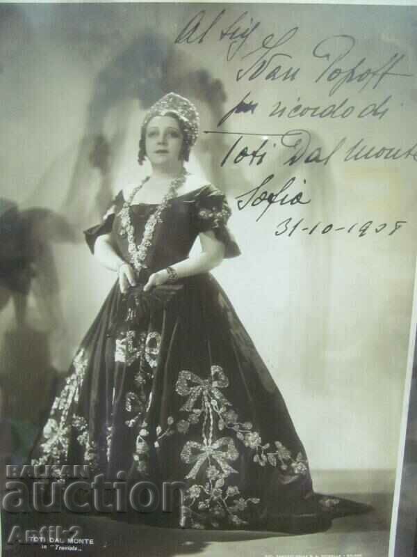 Оригинални Снимки Архив Оперен Певец Георги Хинчев 6 бр. - 6 Оригинални Снимки Архив Оперен Певец Георги Хинчев 6 бр. - 6