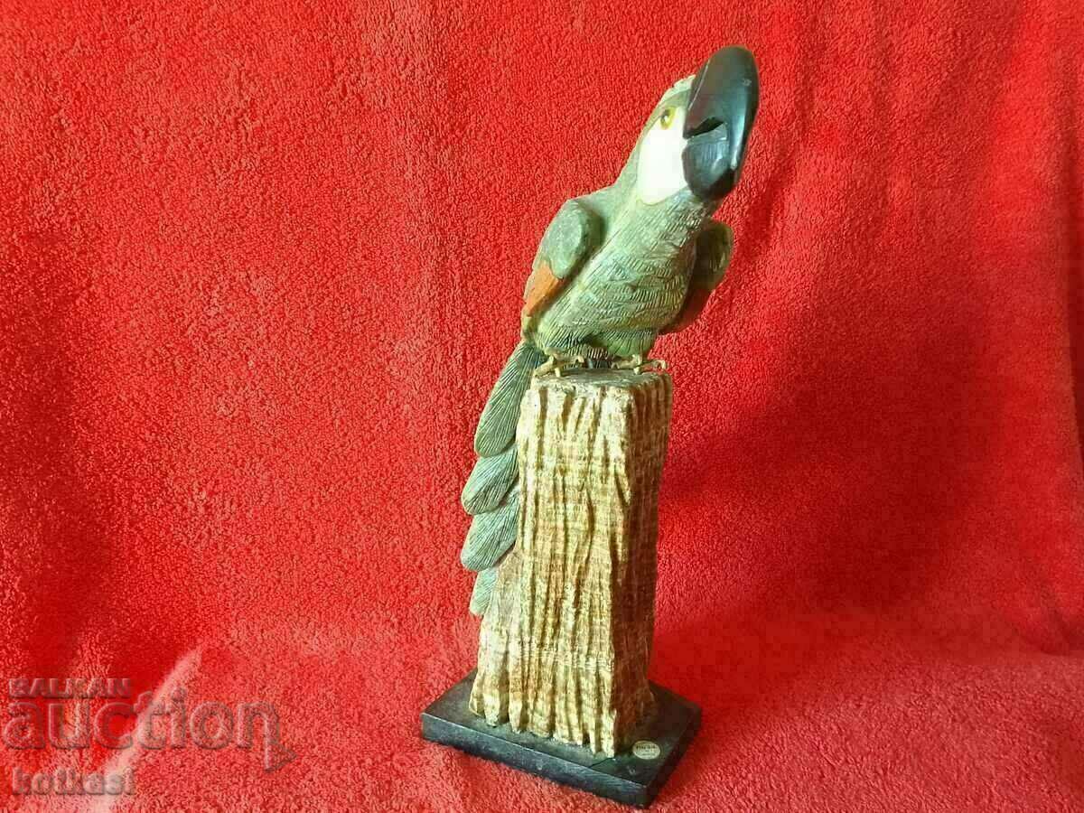 Figure of Parrot various stones and semi-precious stones with price 265.00 BGN | € 135.49 Figure of Parrot various stones and semi-precious stones with price 265.00 BGN | € 135.49
