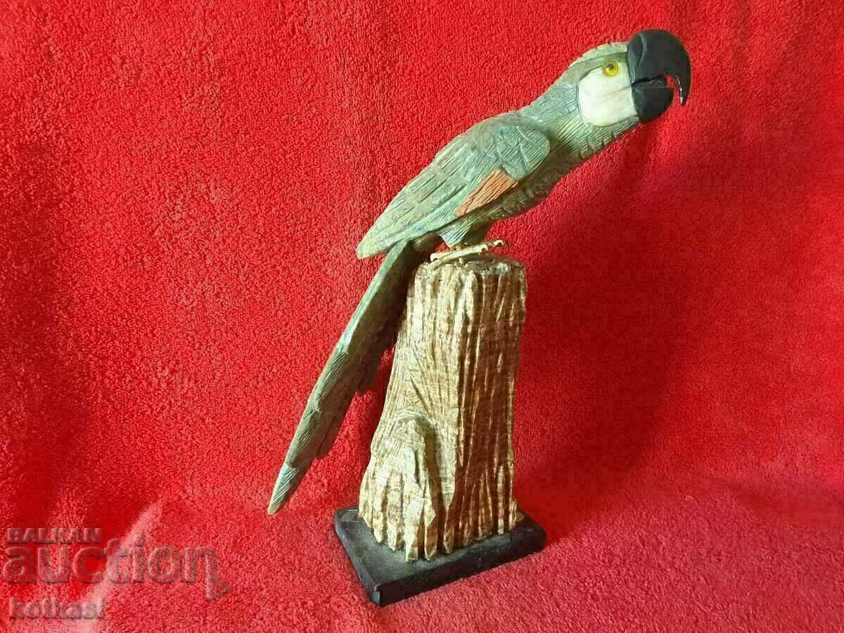 Auction Figure of Parrot various stones and semi-precious stones Auction Figure of Parrot various stones and semi-precious stones