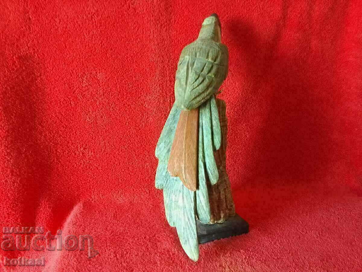 Delivery of Figure of Parrot various stones and semi-precious stones Delivery of Figure of Parrot various stones and semi-precious stones