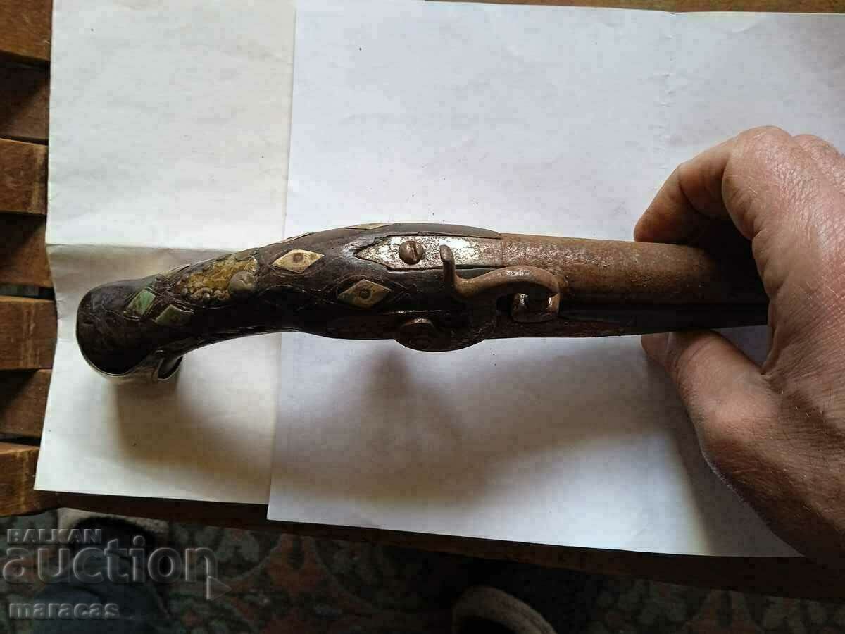 Capsule gun with price 500.00 BGN | € 255.65 Capsule gun with price 500.00 BGN | € 255.65