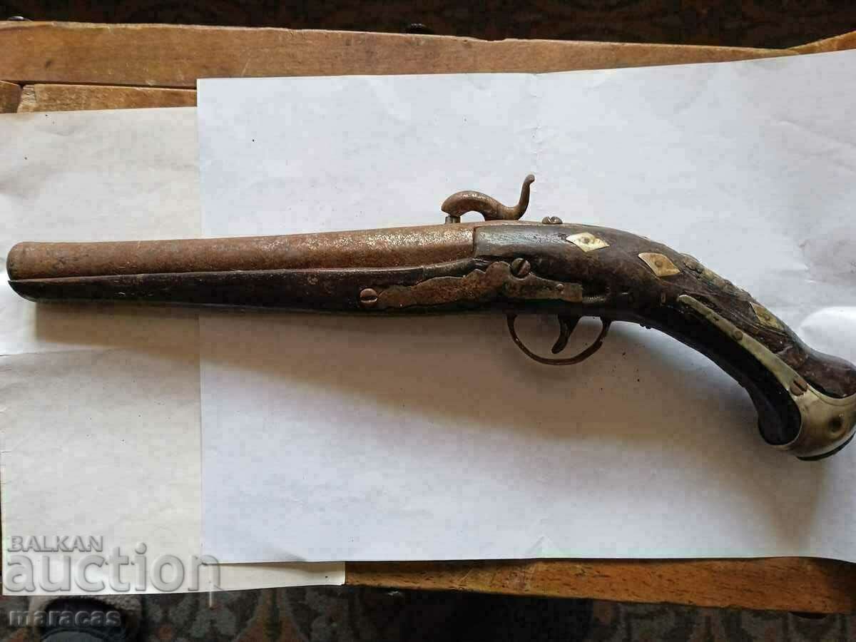 Delivery of Capsule gun Delivery of Capsule gun