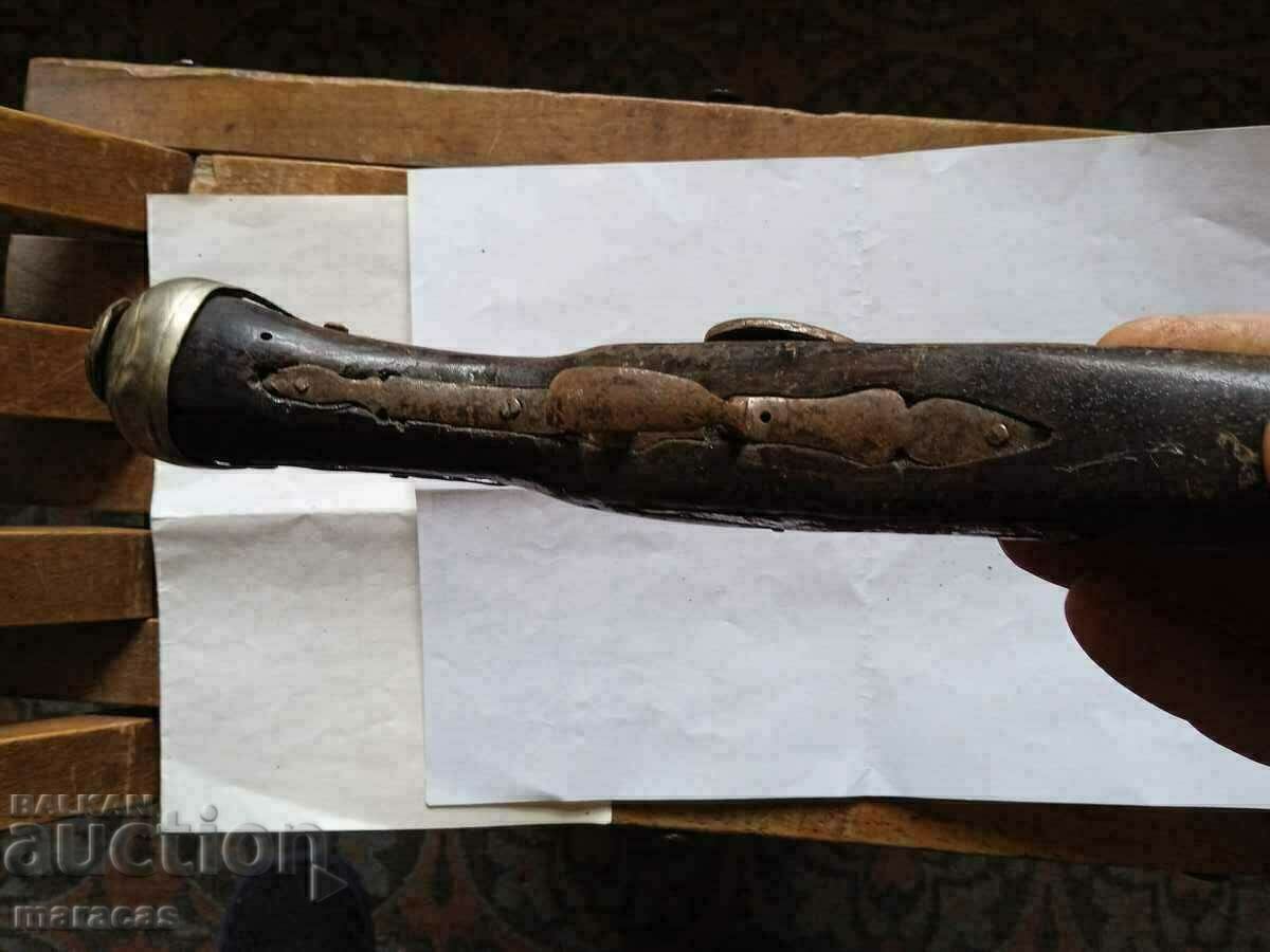 Capsule gun - 6 Capsule gun - 6