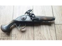 Antique gun