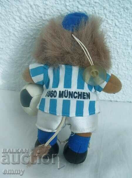 Auction FC 1860 Munich - lion football player, soft doll Auction FC 1860 Munich - lion football player, soft doll