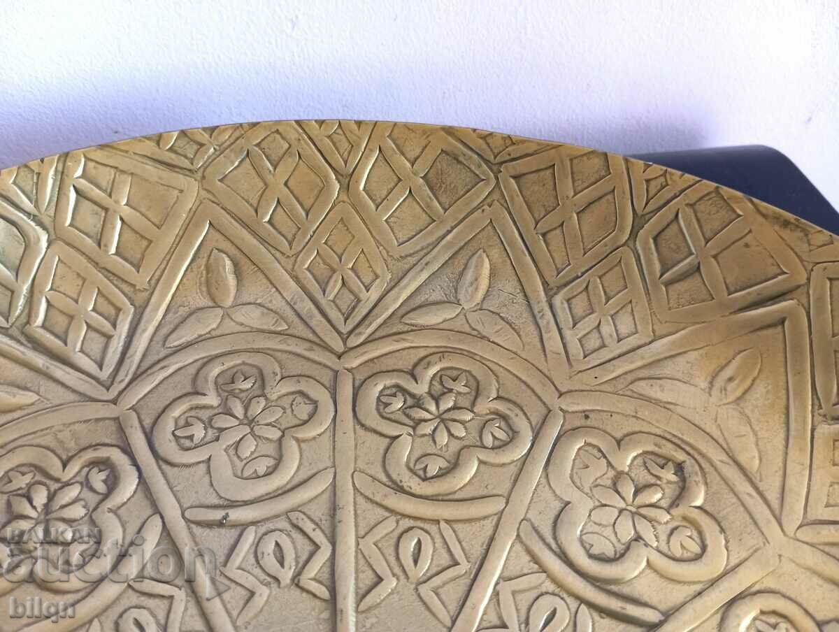 Auction Large Bronze Panera, Fructiera Auction Large Bronze Panera, Fructiera