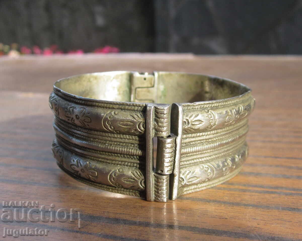 Auction old Bulgarian folk revival silver bracelet Auction old Bulgarian folk revival silver bracelet