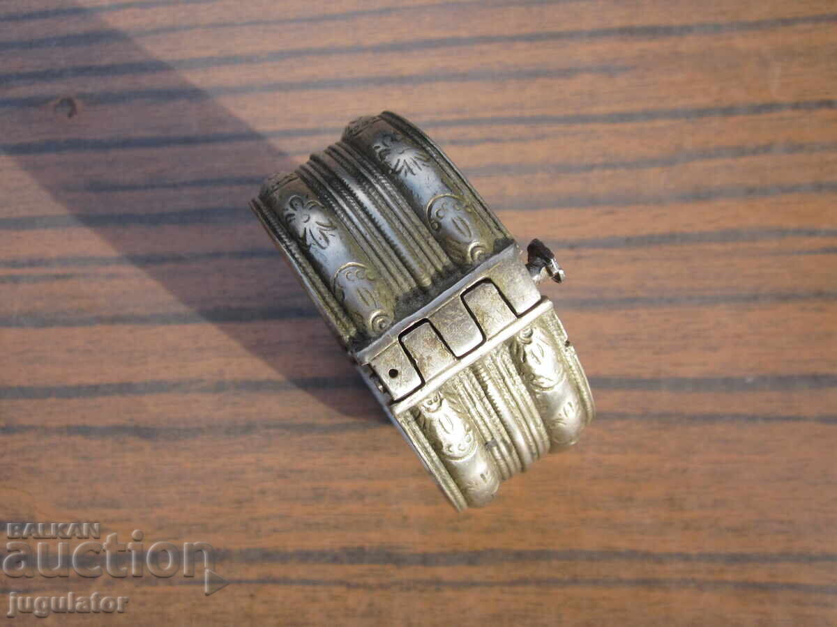 old Bulgarian folk revival silver bracelet old Bulgarian folk revival silver bracelet