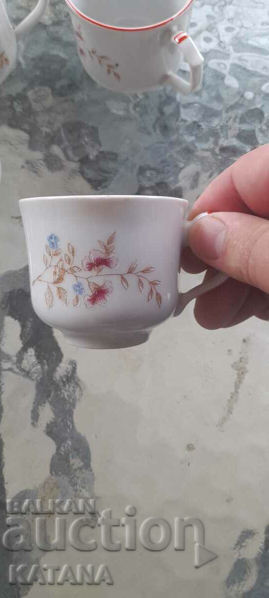 Porcelain cups 5 pieces with price 10.00 BGN | € 5.11 Porcelain cups 5 pieces with price 10.00 BGN | € 5.11